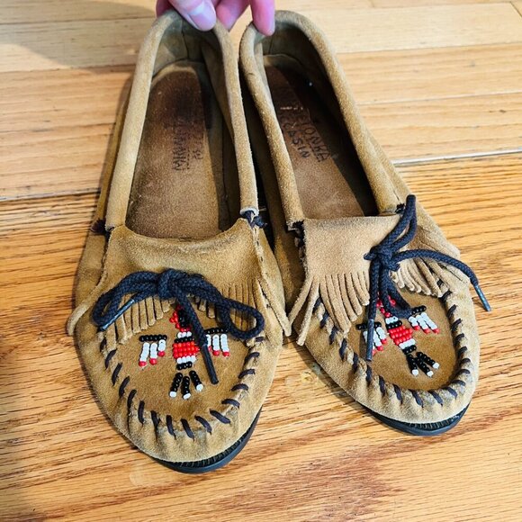 Minnetonka Thunderbird Suede Moccasins Womens 9 Chestnut Tan Boat Hard Sole - Picture 10 of 11